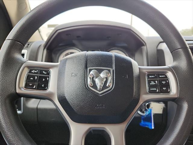 2024 RAM 1500 SLT