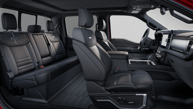 2025 Ford Super Duty F-250® Platinum®