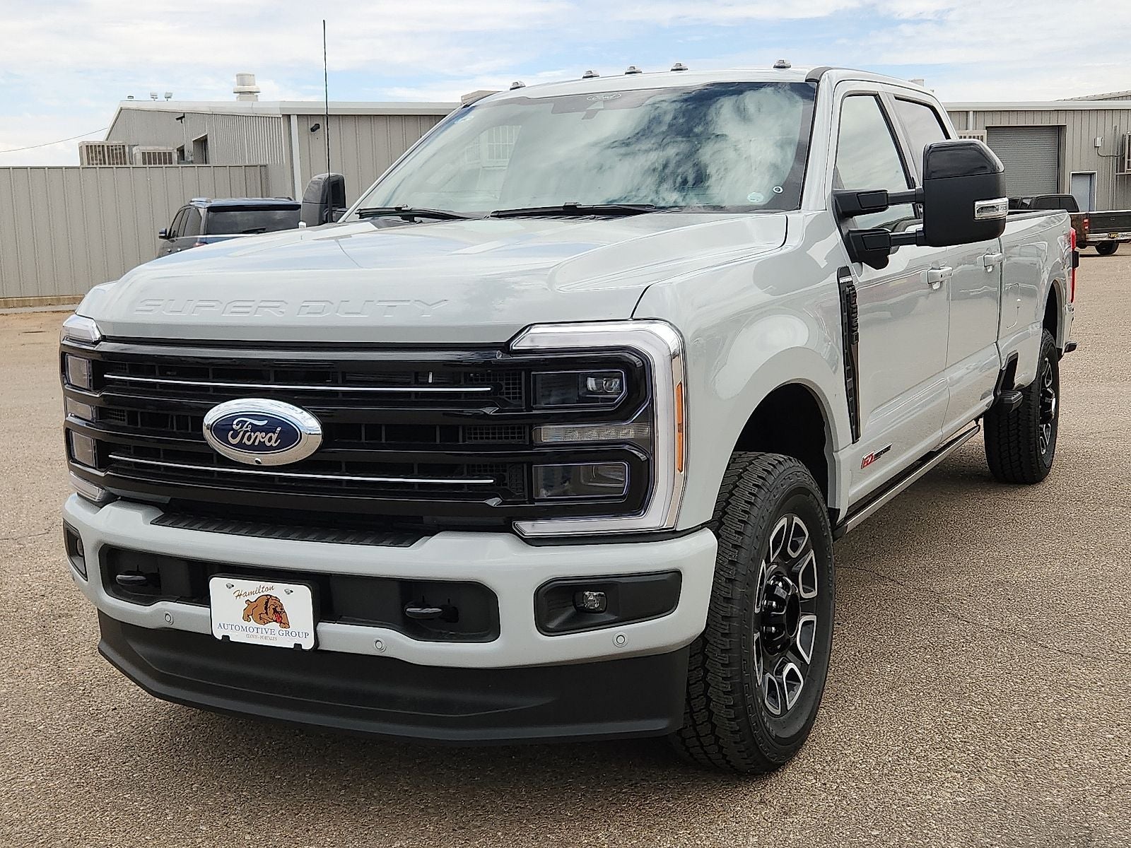 2026 Ford Super Duty F-350® Platinum®