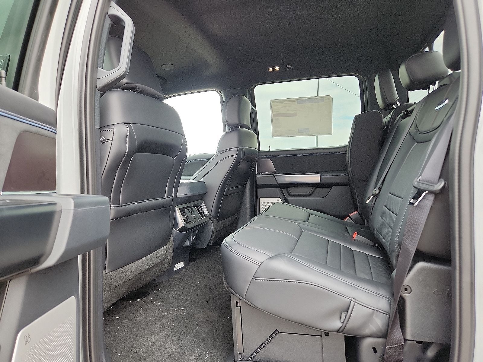 2026 Ford Super Duty F-350® Platinum®