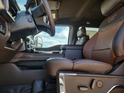 2026 Ford Super Duty F-350® King Ranch®