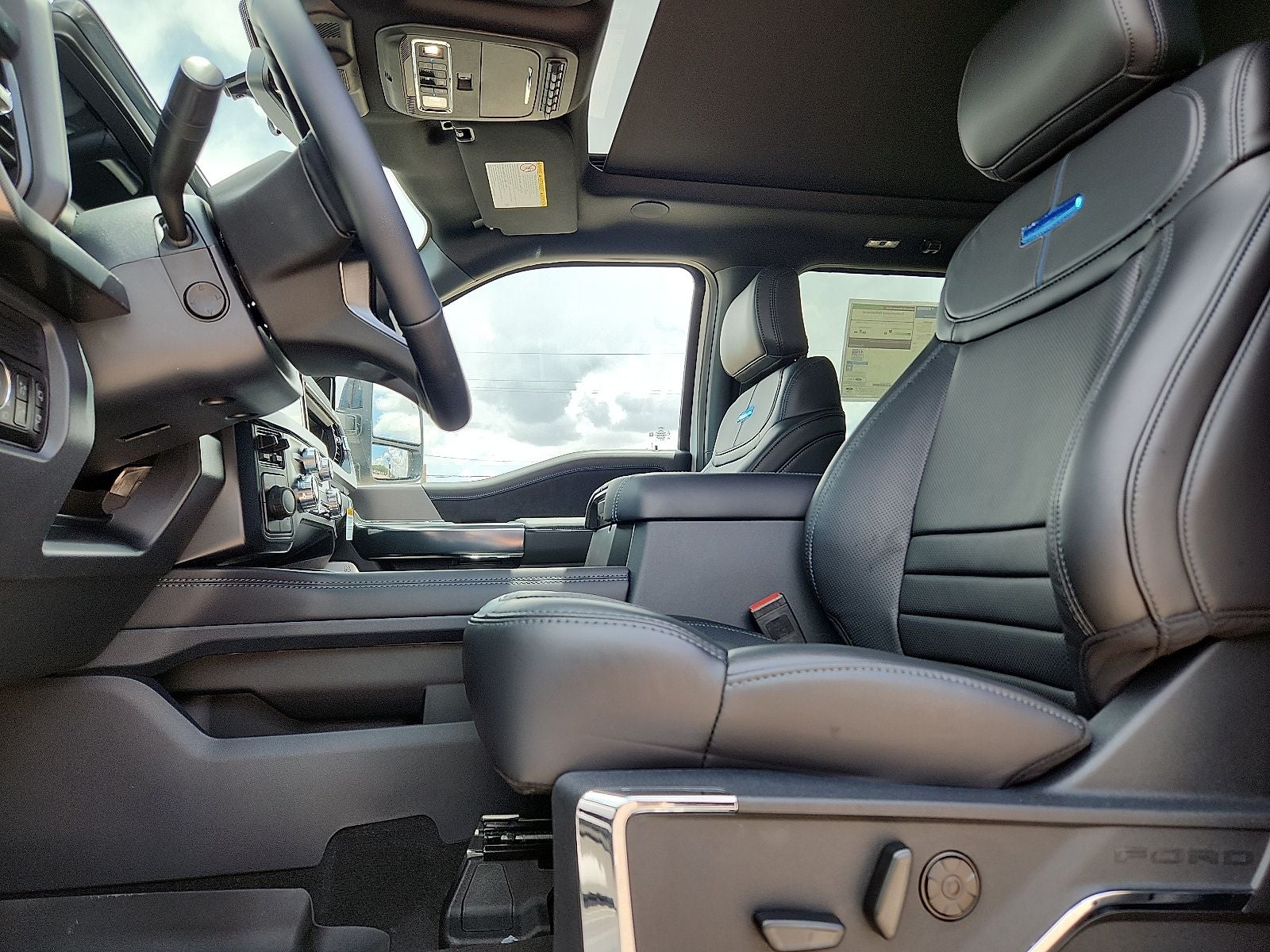 2026 Ford Super Duty F-350® Platinum®