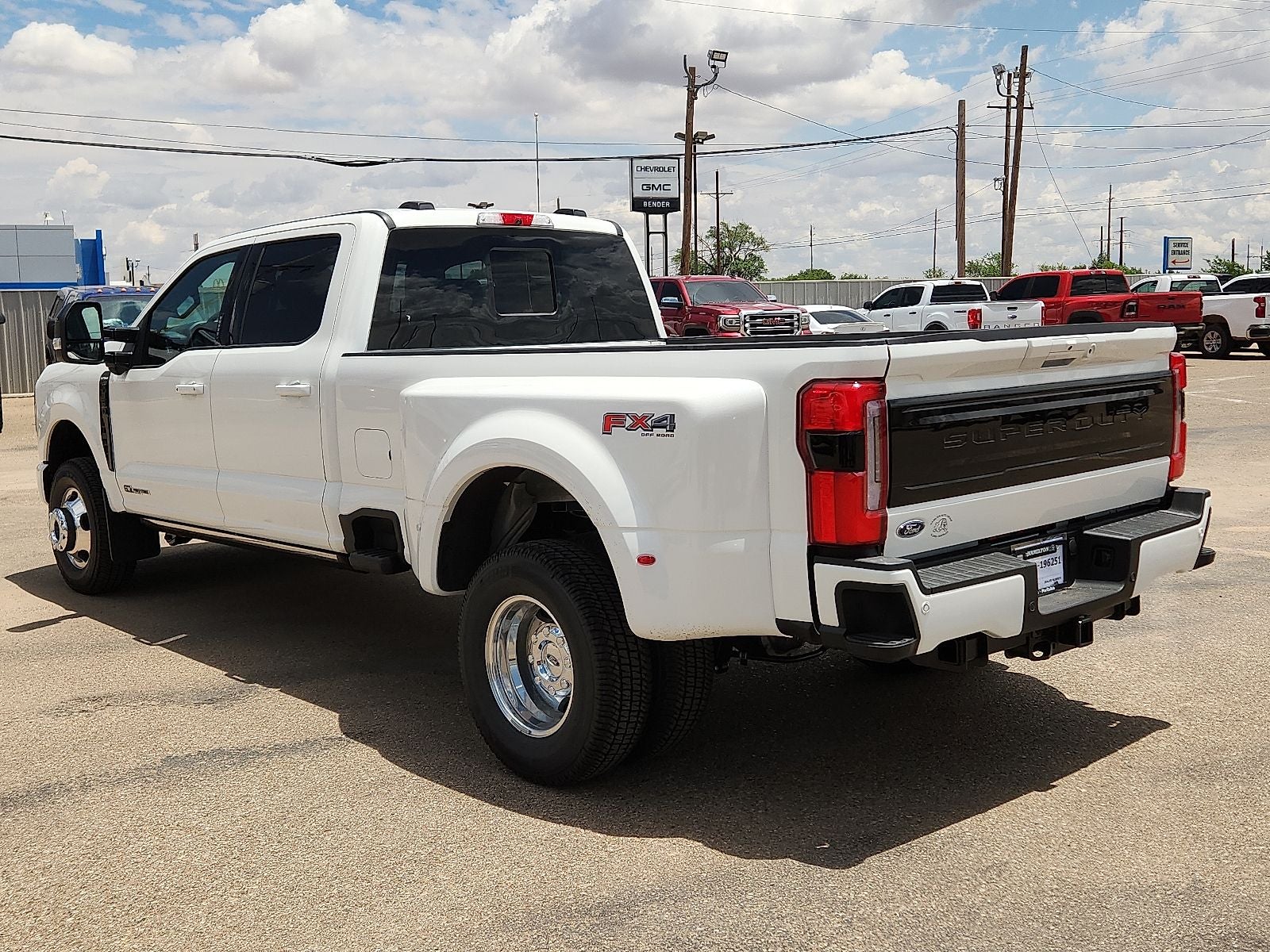 2026 Ford Super Duty F-350® Platinum®