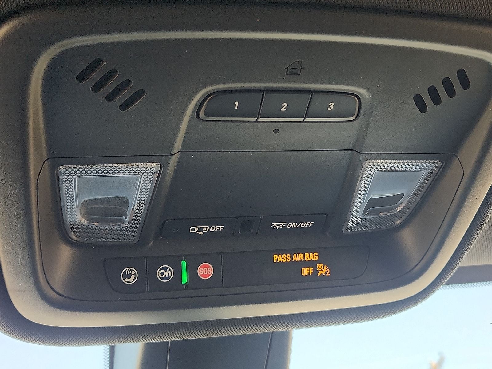 2022 Chevrolet Traverse RS